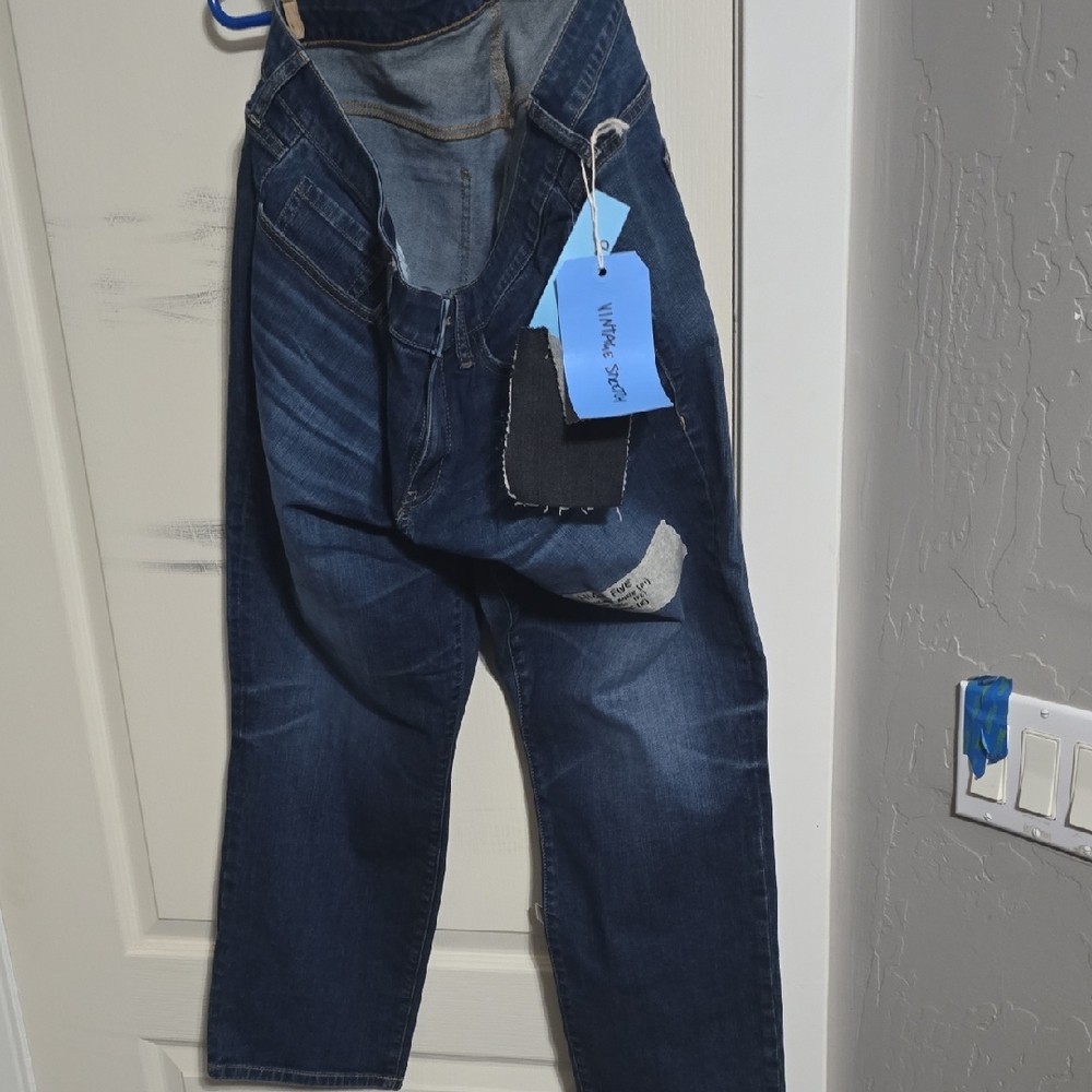 Torrid Cropped  Blue Jeans